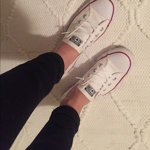 Converse slip on shoes